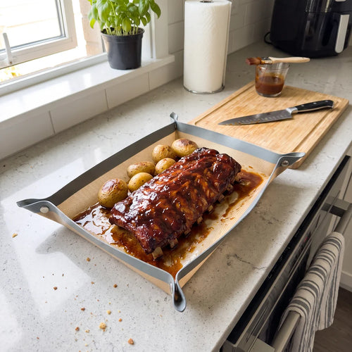 Pinch Pan™ Snap-Corner Baking Mat